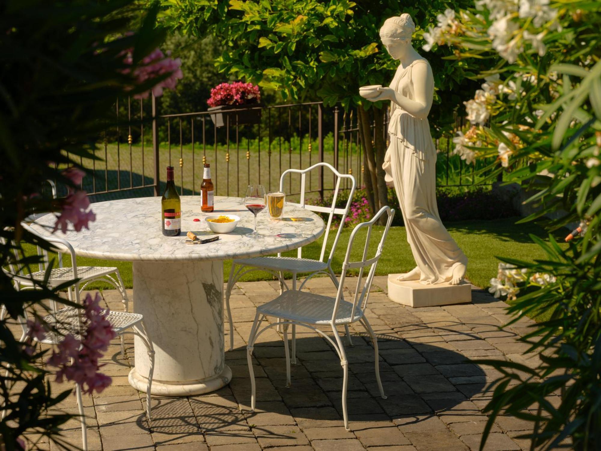 Vigna Dell'Acqua Villa Санто Стефано Белбо Екстериор снимка