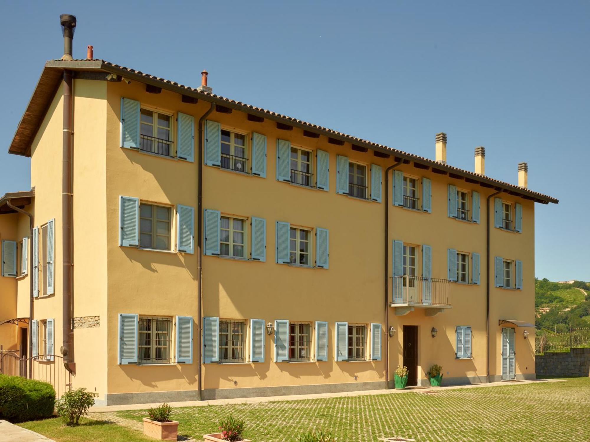 Vigna Dell'Acqua Villa Санто Стефано Белбо Екстериор снимка